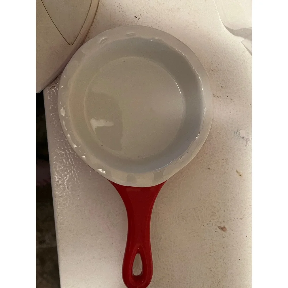 Modern Gourmet Foods Red Stoneware Ramekin Baking Dish with Handle Oven‎ Safe